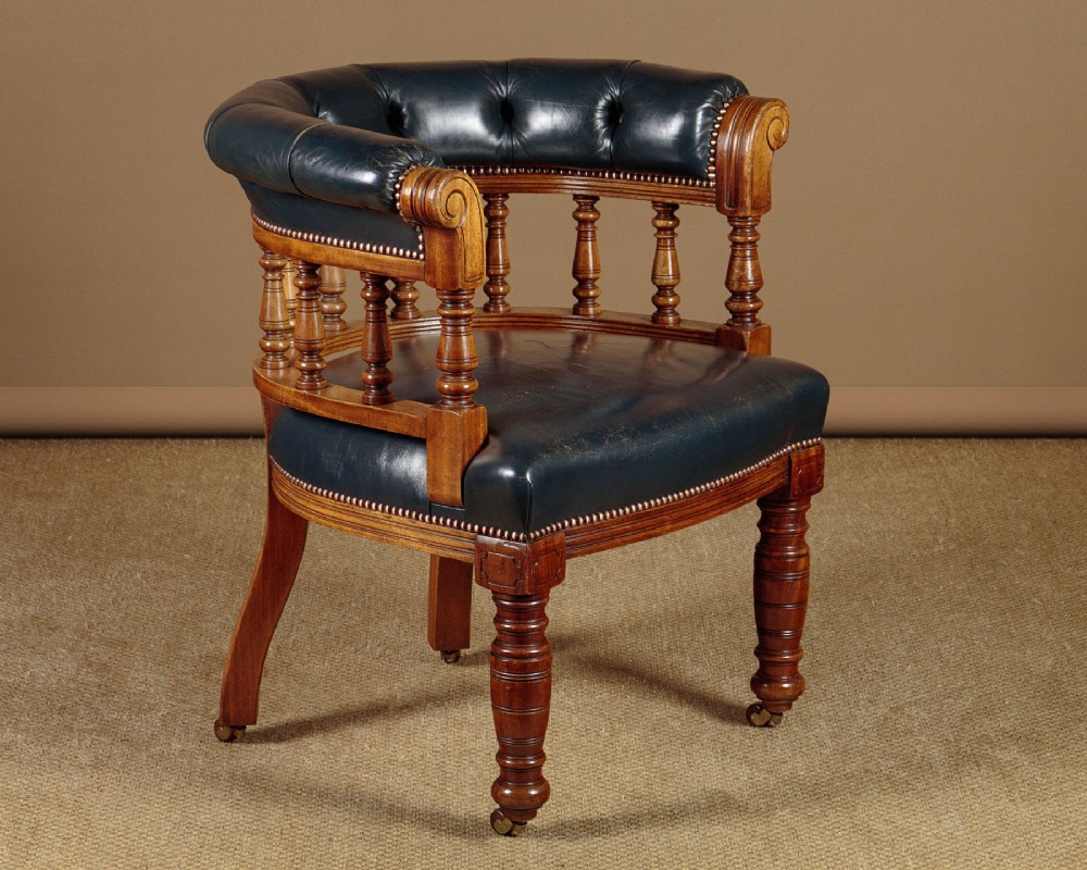 Leather & Walnut Desk Chair c.1890