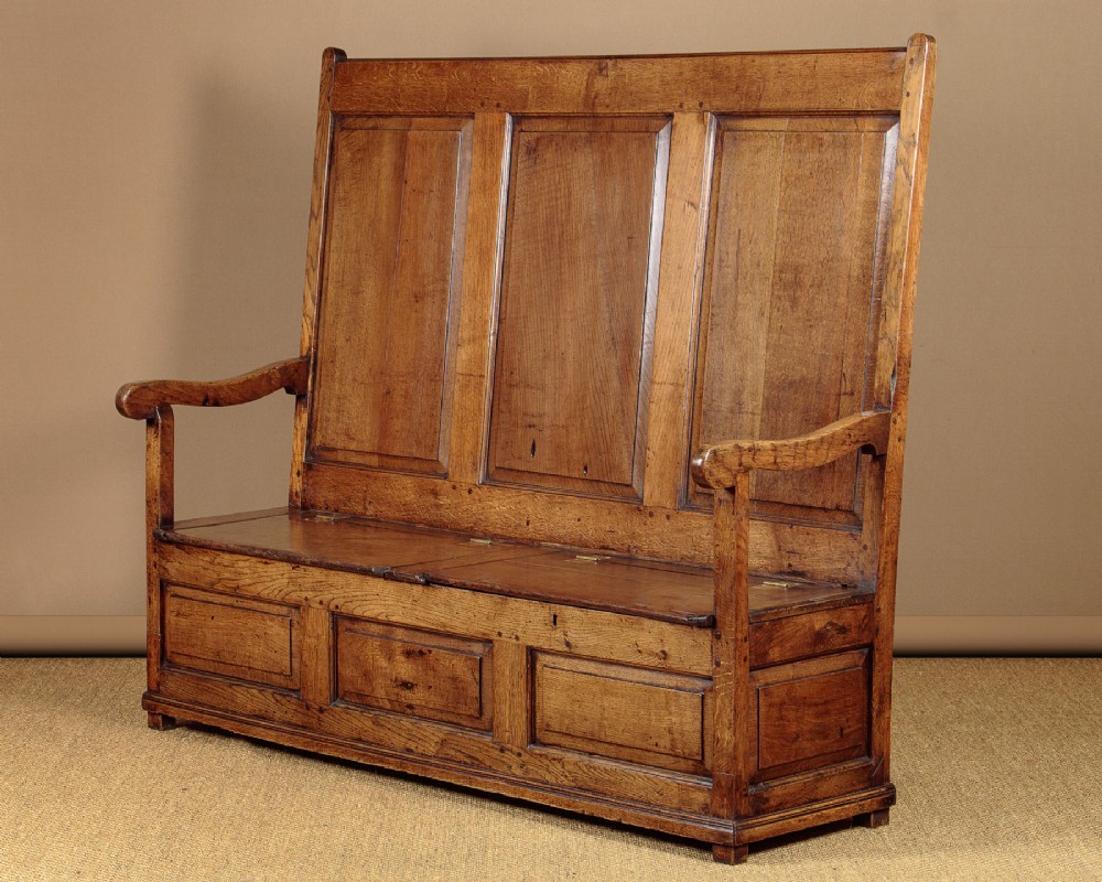 Welsh Oak Box Settle c.1780