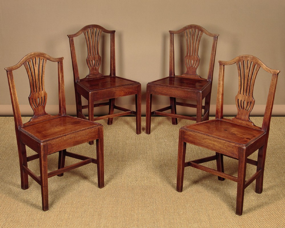 Set of Four Country Hepplewhite Dining Chairs c.1800