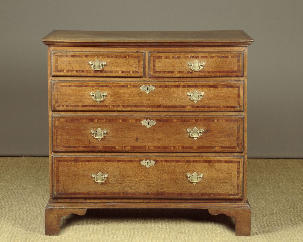 Georgian Oak & Mahogany Crossbanded Chest of Drawers c.1810