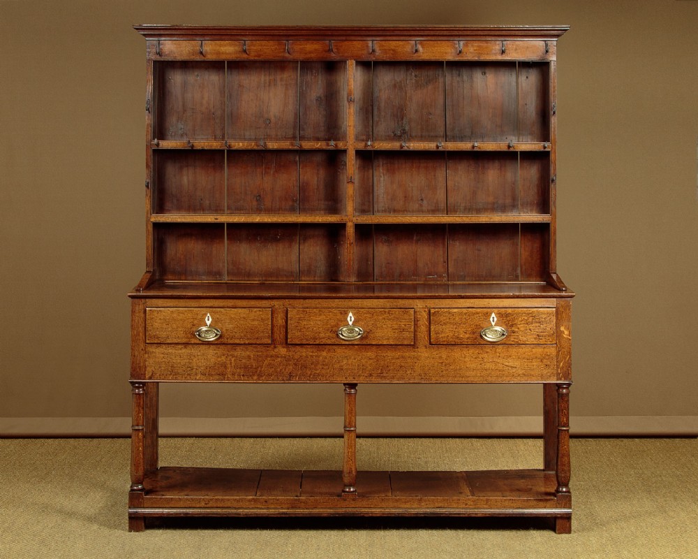 Small Welsh Oak Potboard Dresser c.1800