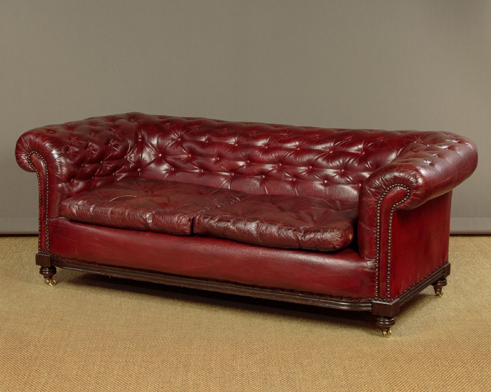 Edwardian Leather Chesterfield Club Sofa c.1910