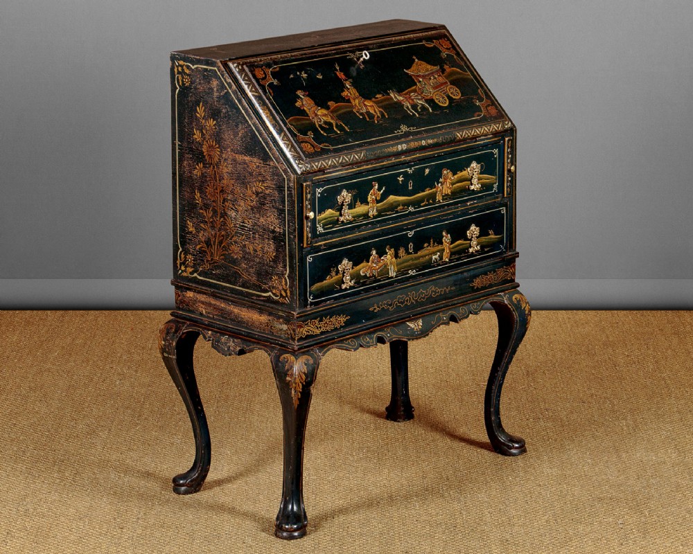 Small Queen Anne Style Chinoiserie Bureau c.1930