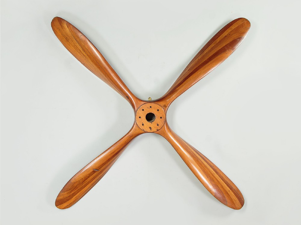 First World War Aircraft Propeller by De Havilland c.1914