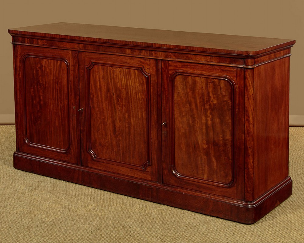 Mahogany Sideboard c.1870 View III