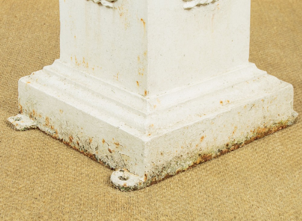 Large Cast Iron Garden Urn c.1890 View VIII