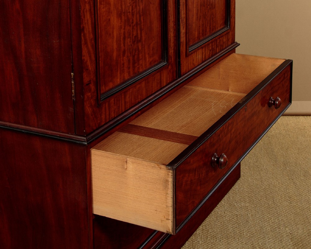 Mahogany Wardrobe by Lamb of Manchester c.1860 View XI