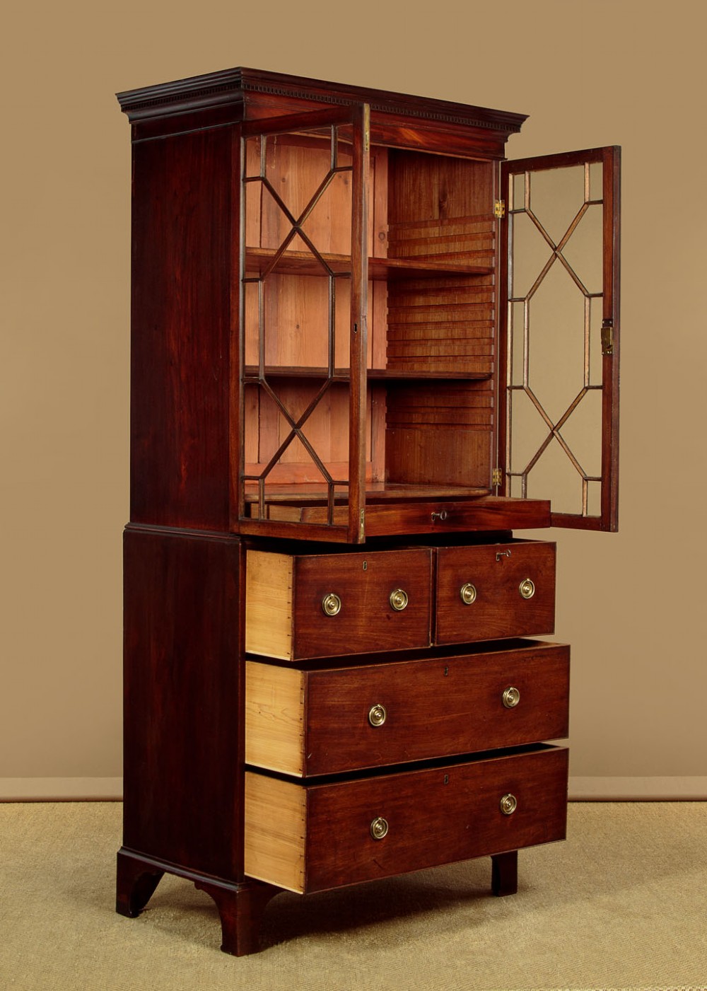Georgian Mahogany Estate Bookcase c.1800 View III