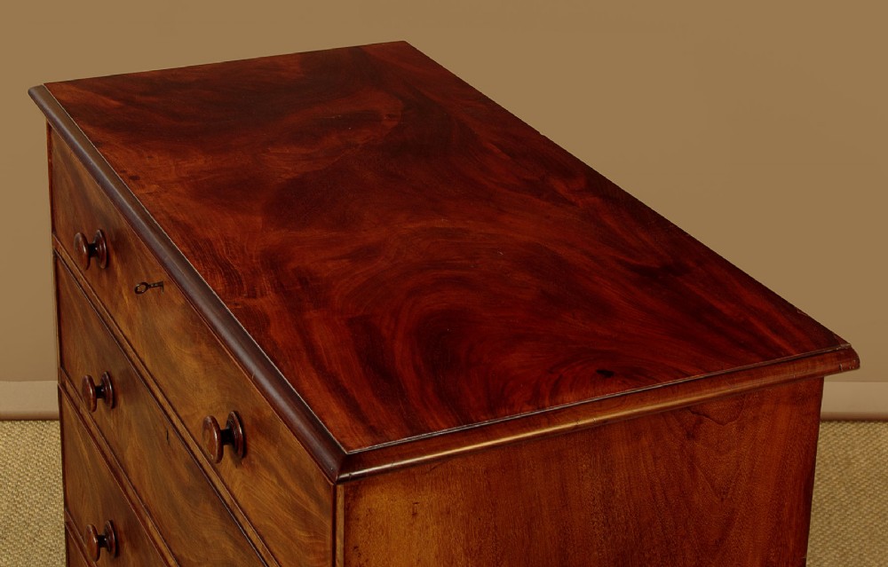 Large Mahogany Gentleman's Chest of Drawers c.1840 View VII