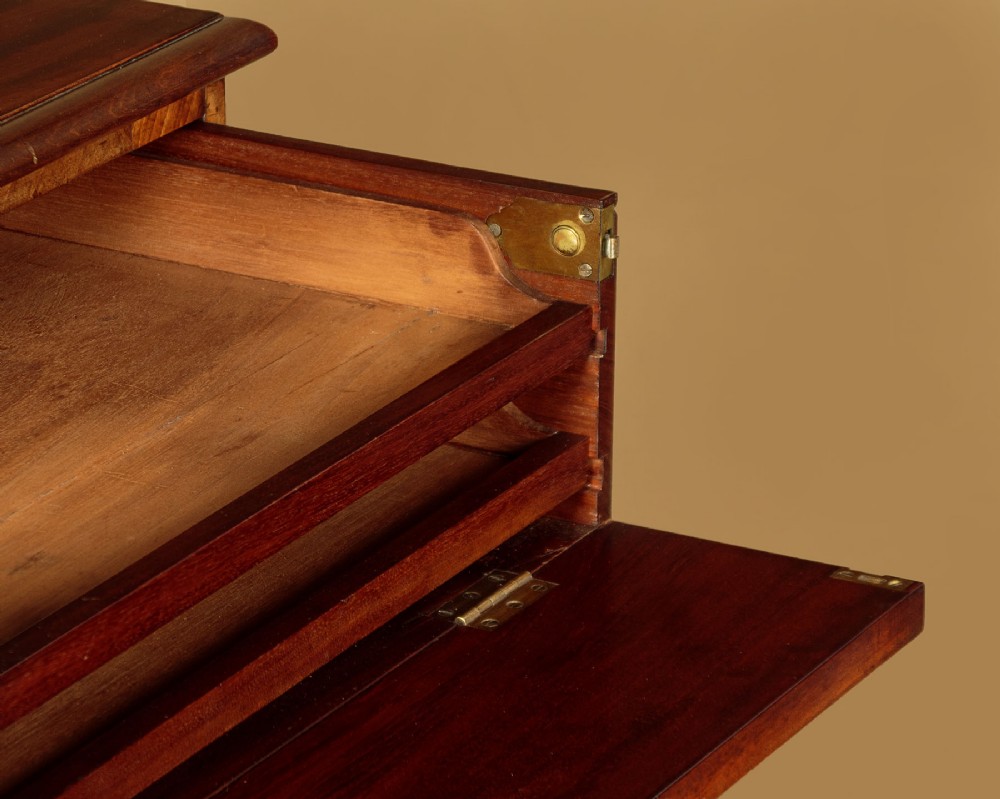 Large Mahogany Gentleman's Chest of Drawers c.1840 View XI