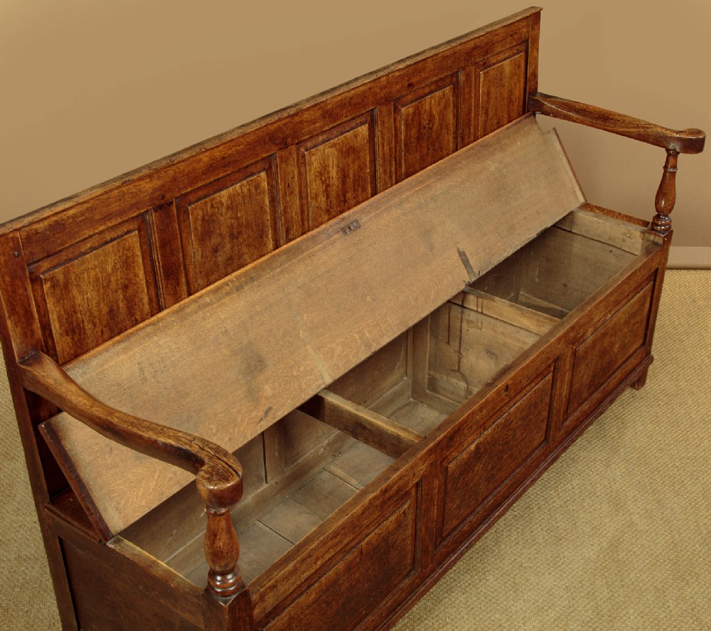 Georgian Oak Box Settle c.1790 View VI
