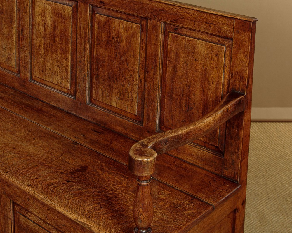 Georgian Oak Box Settle c.1790 View VIII