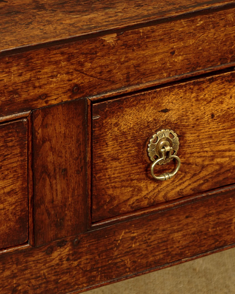 Small Oak Dresser Base c.1750 View XI
