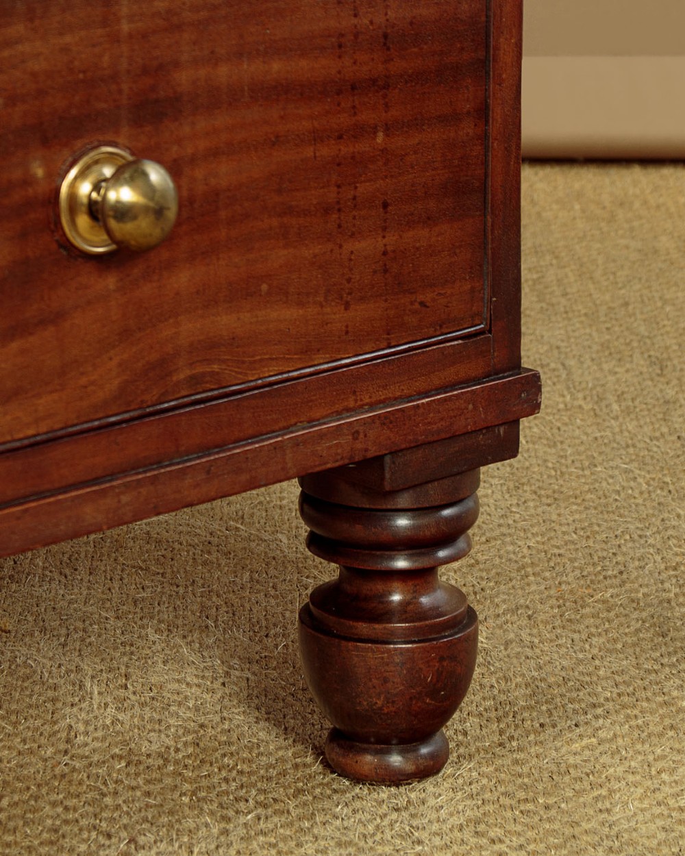 Mahogany Chest of Drawers c.1830 View X