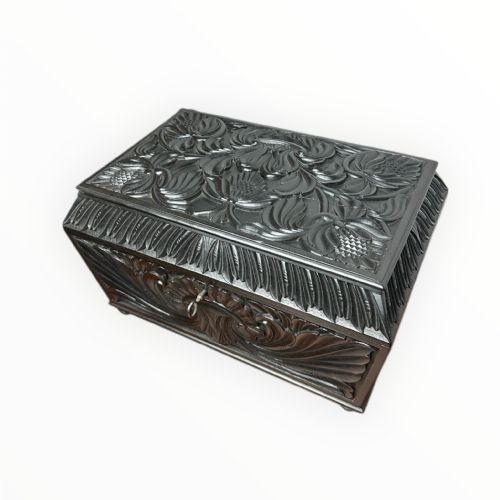 19TH CENTURY CEYLONESE EBONY CASKET BOX WITH FLORAL RELIEF DECORATION - ADDITIONAL PHOTO 5