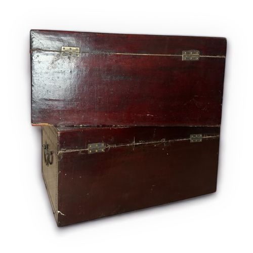 PAIR OF 19THCENTURY CHINESE LEATHER TRUNKS STORAGE BOX WITH BRASS DETAILING - ADDITIONAL PHOTO 2