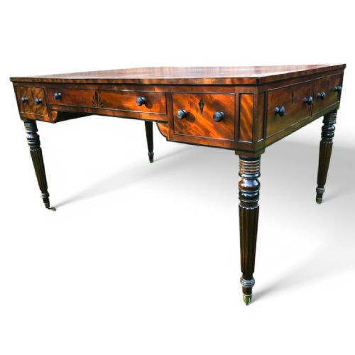EARLY 19TH CENTURY MAHOGANY AND EBONY INLAY WRITING TABLE WITH LEATHER TOP - ADDITIONAL PHOTO 2