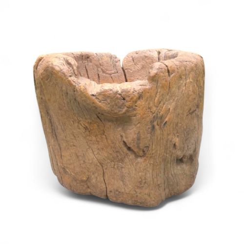 FINE LARGE 19THCENTURY HANDCARVED CHINESE ELM MORTAR - ADDITIONAL PHOTO 2