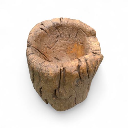 FINE LARGE 19THCENTURY HANDCARVED CHINESE ELM MORTAR - ADDITIONAL PHOTO 5