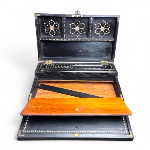 19THCENTURY ANGLOINDIAN EBONY WRITING SLOPE WITH IVORY INLAY - ADDITIONAL PHOTO 5
