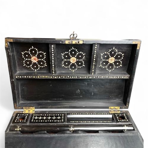 19THCENTURY ANGLOINDIAN EBONY WRITING SLOPE WITH IVORY INLAY - ADDITIONAL PHOTO 6