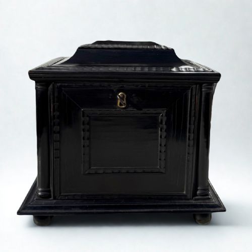 FINE 18THCENTURY FLEMISH EBONY PARQUETRY TABLE CASKET - ADDITIONAL PHOTO 4