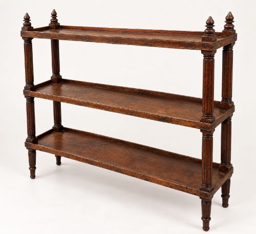 Early 19th Century Indian Hardwood Three-tier Whatnot Étagère