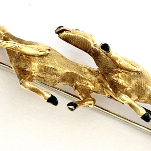 fig 2. Vintage Italian 18CT Gold Enamelled Horse Brooch