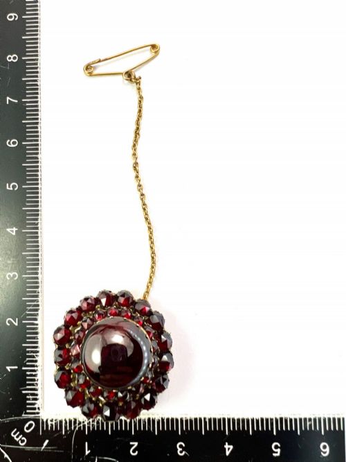 VICTORIAN BOHEMIAN GARNET CLUSTER BROOCH - ADDITIONAL PHOTO 5