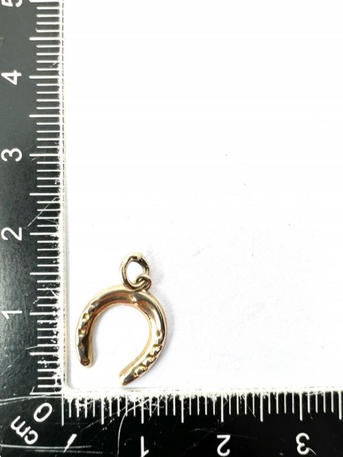 VINTAGE 1948 9CT GOLD LUCKY HORSESHOE CHARM PENDANT - ADDITIONAL PHOTO 3
