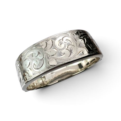 1964 Vintage Sterling Silver Engraved Hinged Bangle