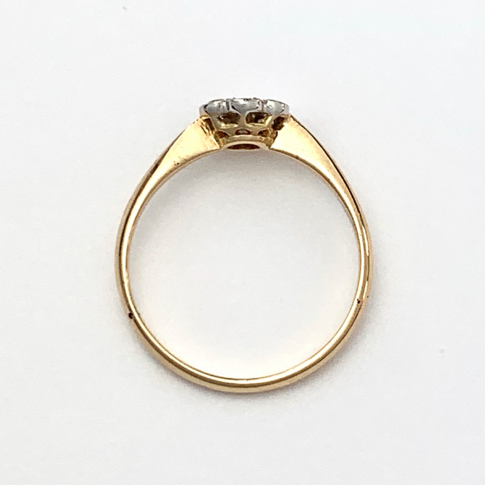 18CT Gold Diamond Daisy Cluster Engagement Ring View IV