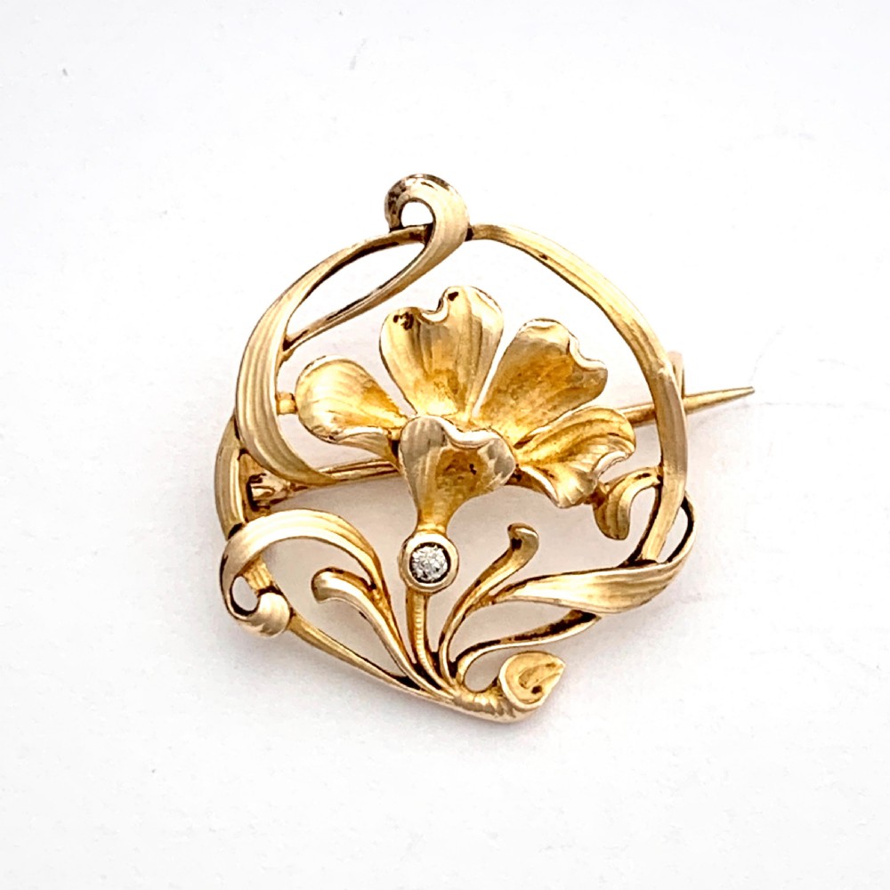 Art Nouveau 14CT Gold Diamond Flower Brooch