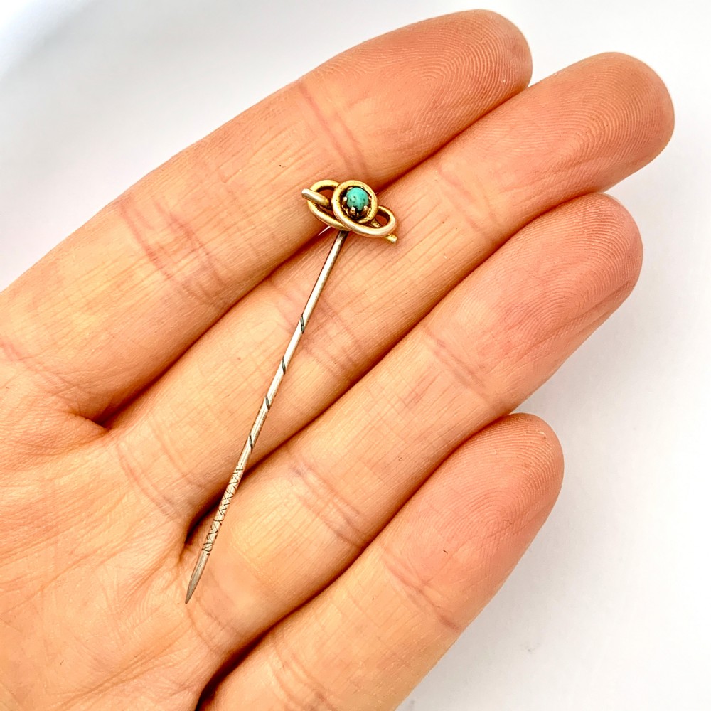 Small Victorian 15CT Gold Turquoise Knot Stick Pin View V