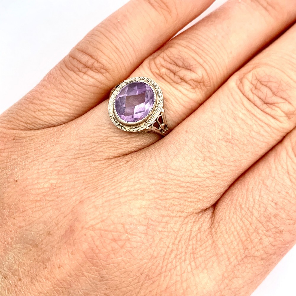Art Deco 14CT White Gold Amethyst Ring View II