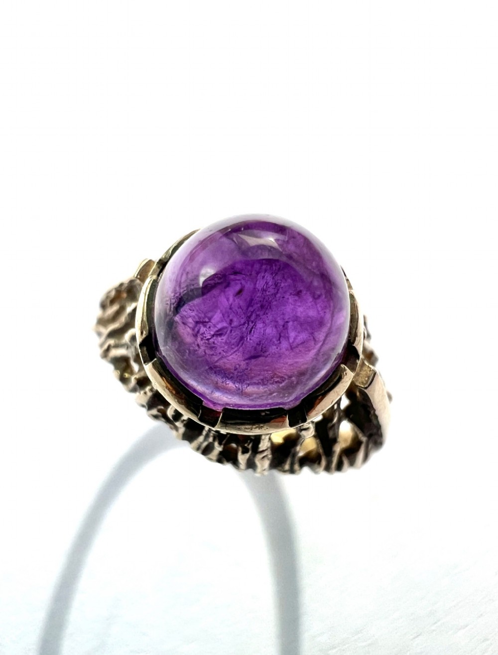 1968 Vintage Amethyst Solitaire 9CT Gold Brutalist Ring View III