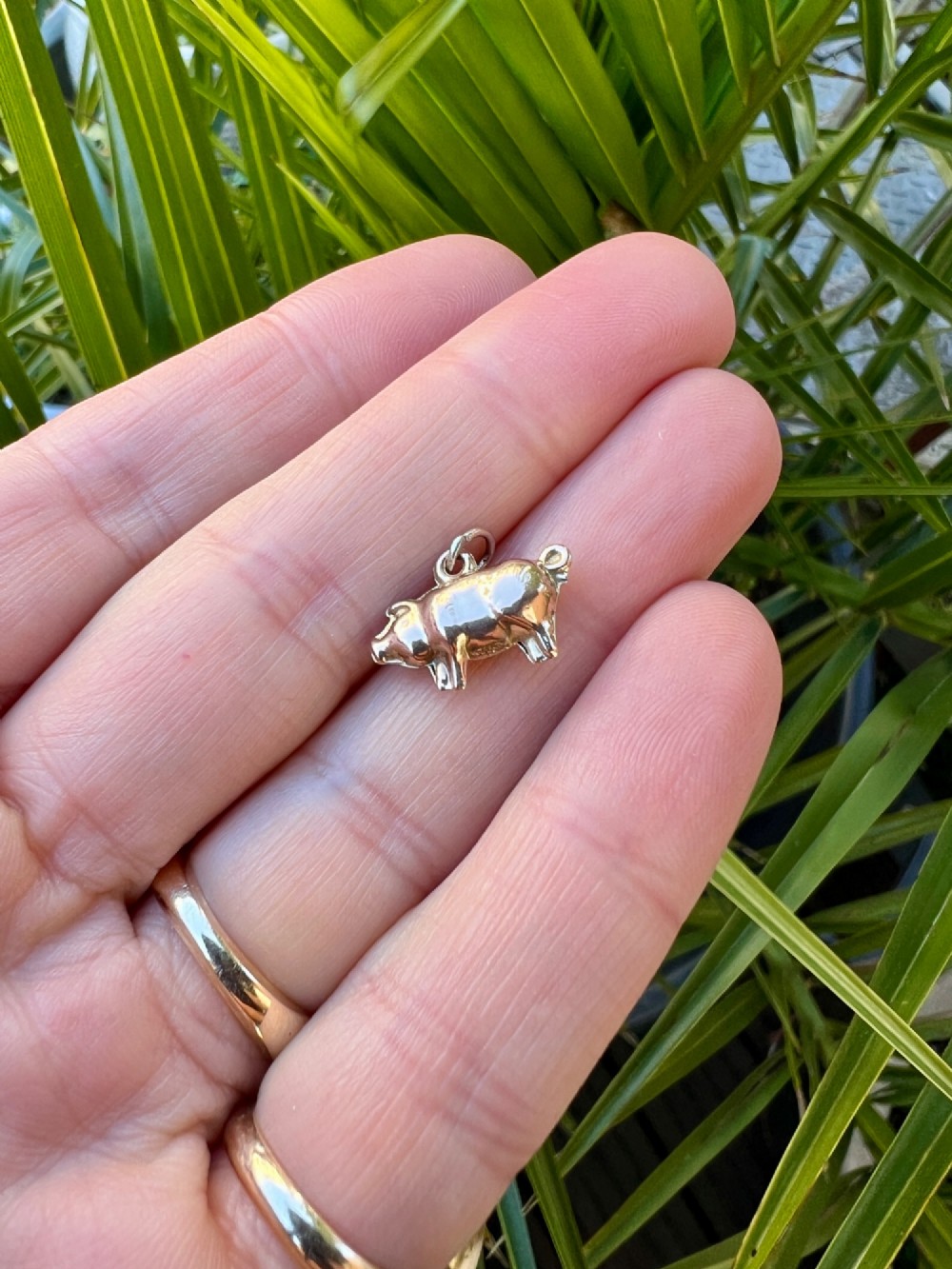 Tiny 1956 Vintage 9CT Gold Pig Charm View VI