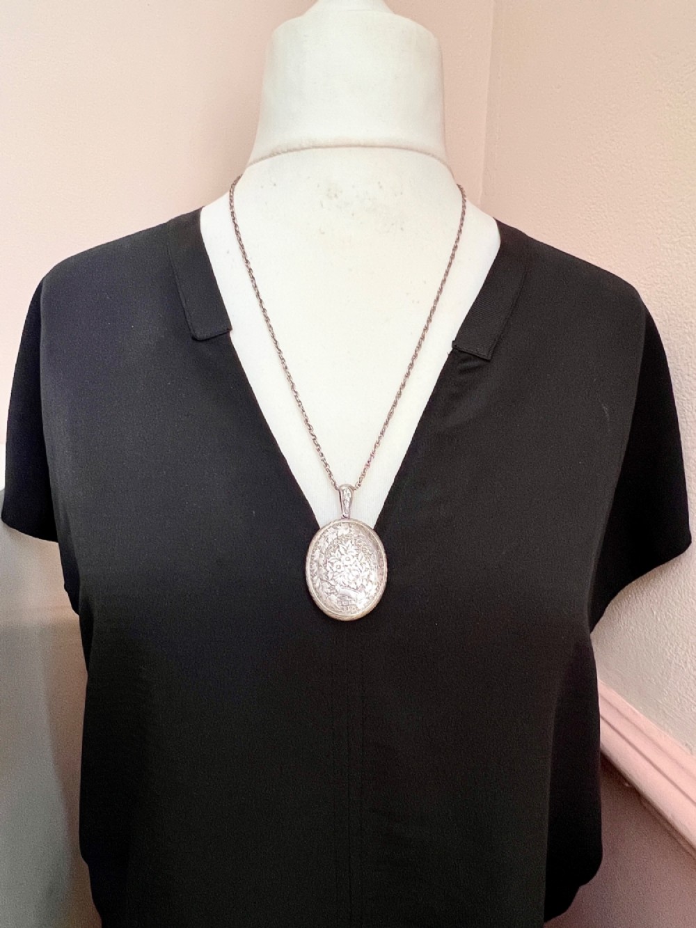 1880 Antique Victorian Large Silver Locket View VII