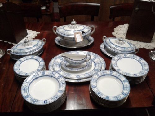 Victorian Blue, Gilt & White Dinner Service