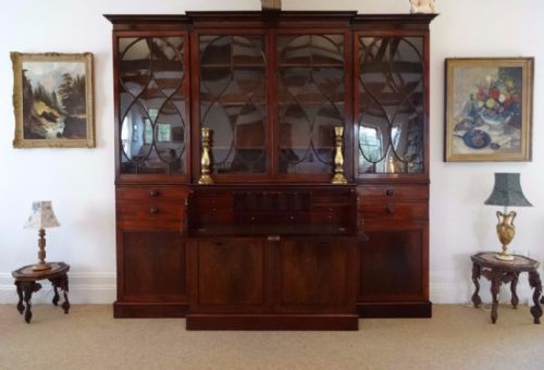 Stunning Georgian Mahogany 4 Dr Breakfront Secretaire Bookcase.