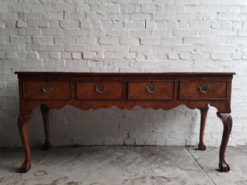 18th-century Style Burr Elm Four Drawer Dresser.
