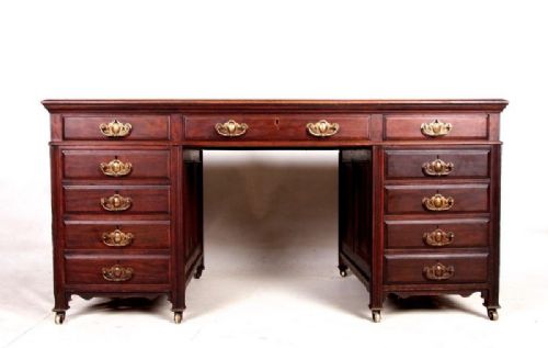 Victorian Mahogany Kneehole Desk Reduced 30%