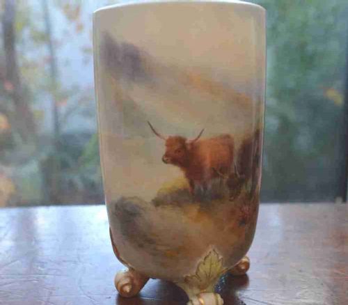 Worcester Vase, Highland Cattle by (Harry Stinton)