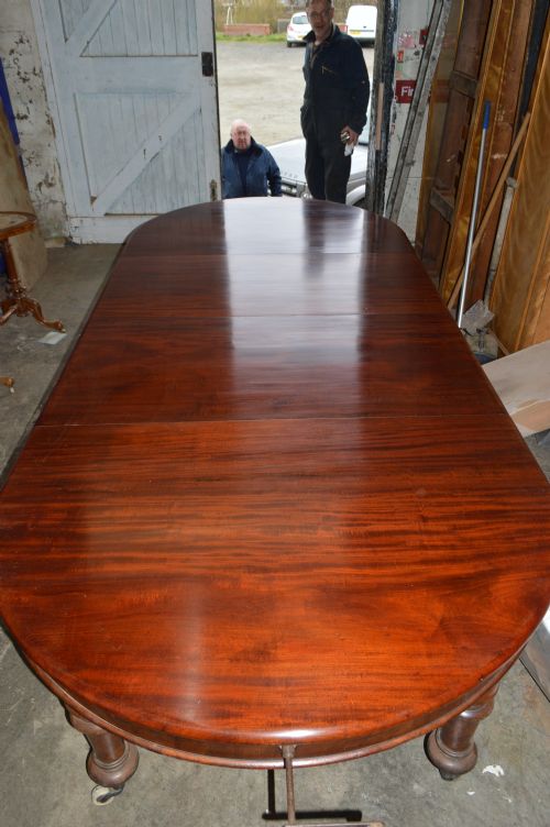 fig 1. Large Victorian Mahogany extending dining table with three extra leaves