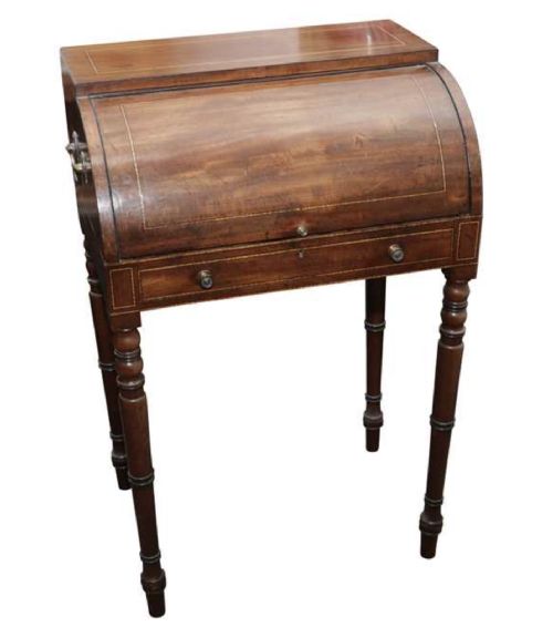SMALL GEORGE III MAHOGANY CYLINDER DESK - ADDITIONAL PHOTO 1