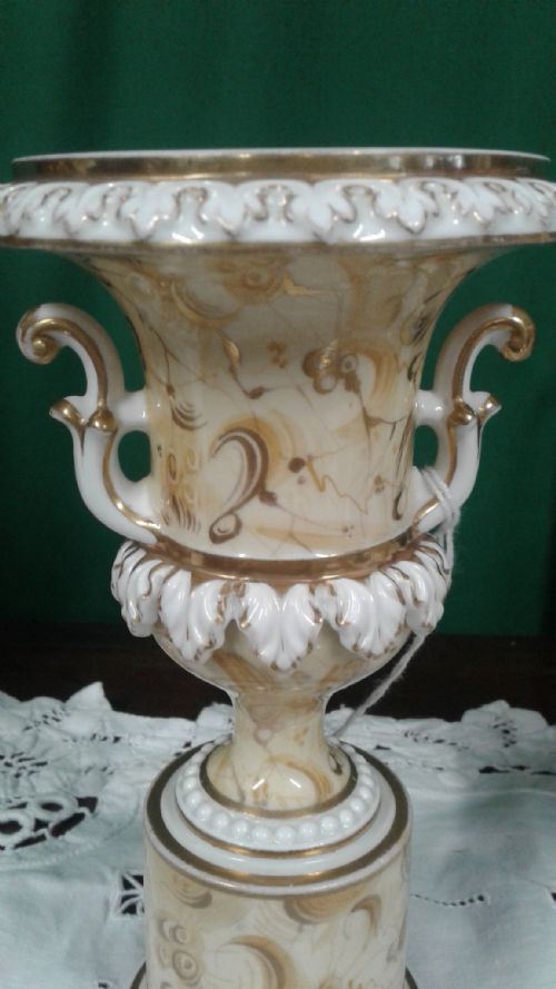 FINE SMALL PAIR OF RARE VICTORIAN RIDGEWAYS CAMPANA VASES - ADDITIONAL PHOTO 2