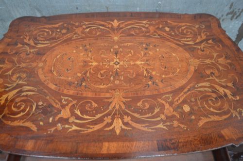 18TH CENTURY DUTCH MARQUETRY SIDE TABLE - ADDITIONAL PHOTO 3