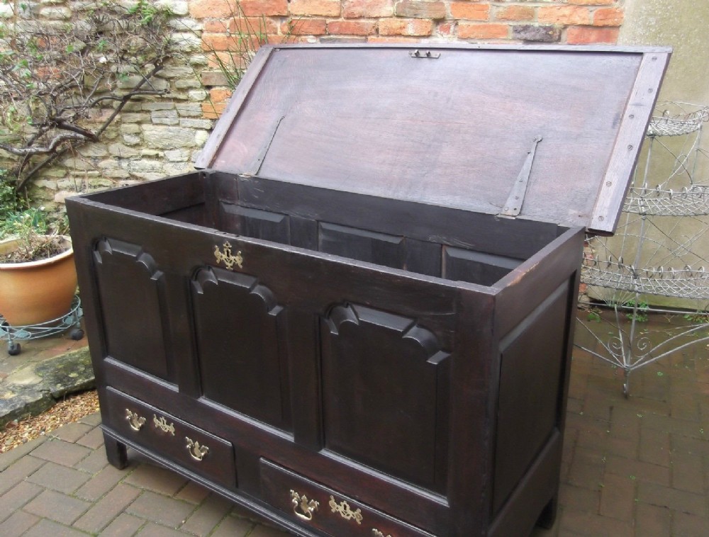 Georgian Oak Mule chest.