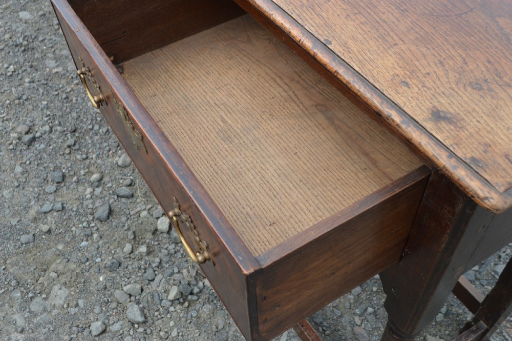 An 18th century oak bench dresser  View III