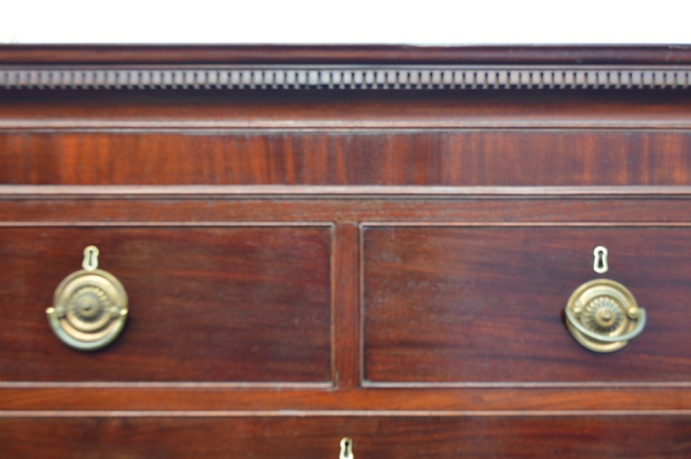 George III mahogany chest on chest with pullout slide View II